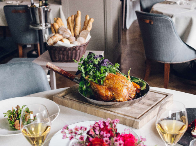 0042_Le Grand Bellevue_Gstaad_Schoene Aussichten Touristik_6_LEONARD's Food (1)